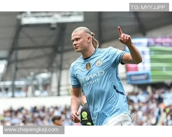 战术深度解读哈兰德如何凭借跑位与支点作用全面掌控比赛节奏